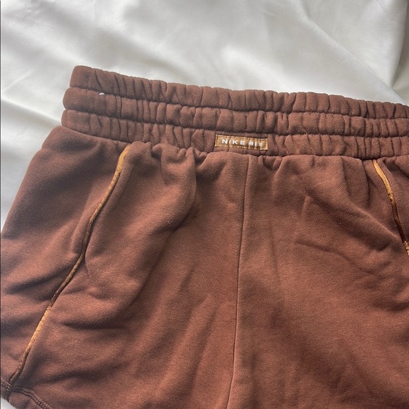 Nike Women's Athletic Shorts in Brown and Gold - Picture 5 of 9